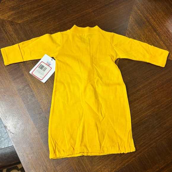 NWT - WVU Infant Onesie 'Golden Yellow' - Size Preemie - Picture 2 of 6